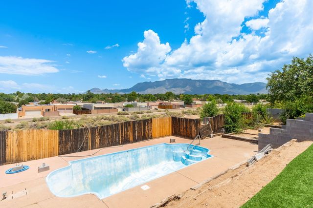 8901 Osuna Road NE, Albuquerque, NM 87111