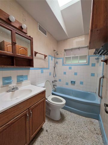 10 N DEVON AVENUE, Winter Springs, FL 32708