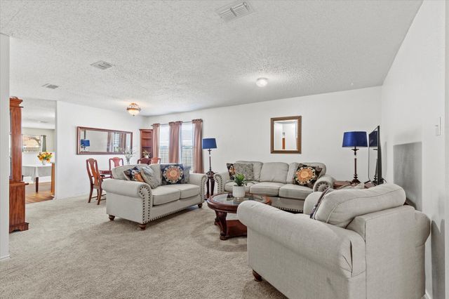 931 Dunkirk Lane, Arlington, TX 76017