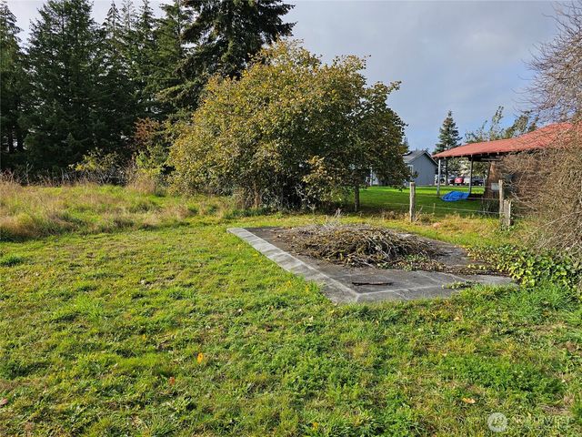 120 S Park, Oakville, WA 98568