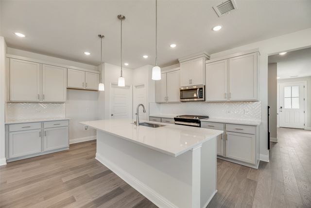 148 Ashbrook Street, Little Elm, TX 75068