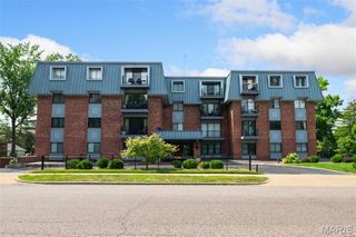 450 W Adams Avenue 20, Kirkwood, MO 63122
