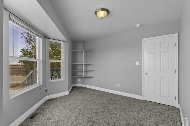 686 N Mancos Dr, Pueblo West, CO 81008