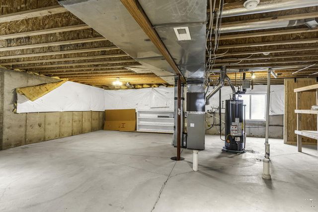 686 N Mancos Dr, Pueblo West, CO 81008