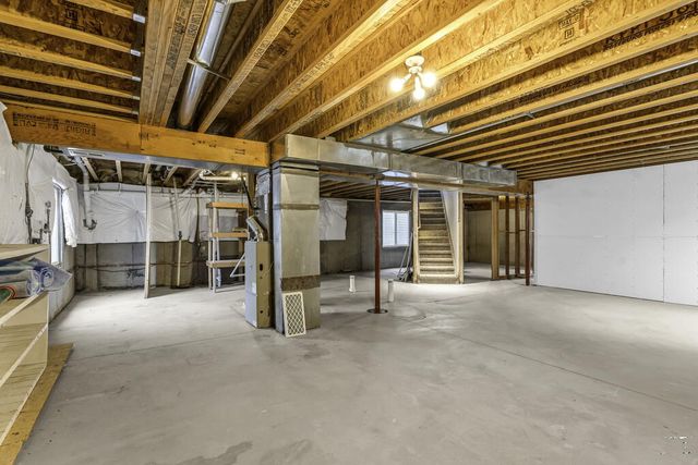 686 N Mancos Dr, Pueblo West, CO 81008