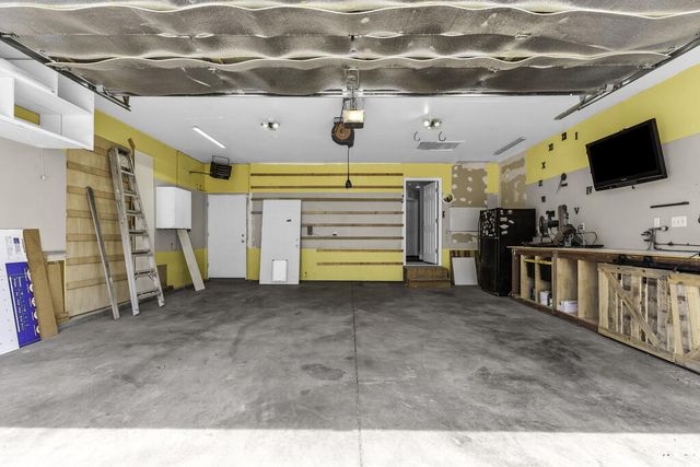 686 N Mancos Dr, Pueblo West, CO 81008
