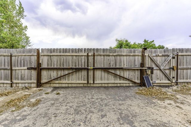 686 N Mancos Dr, Pueblo West, CO 81008