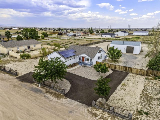 686 N Mancos Dr, Pueblo West, CO 81008