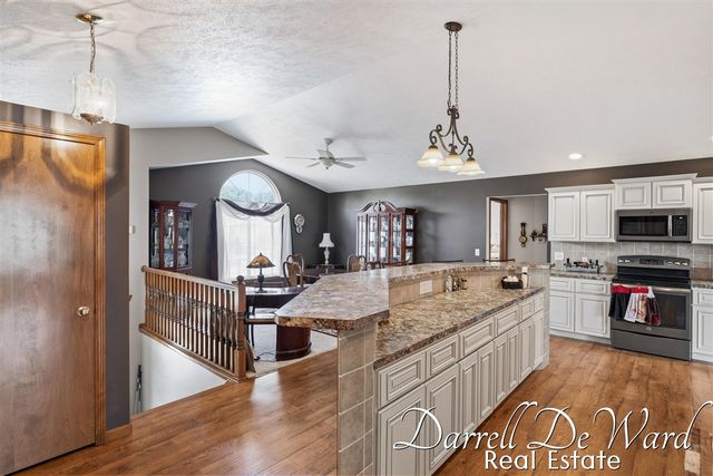 440 Sunbrook Street, Grand Rapids, MI 49508