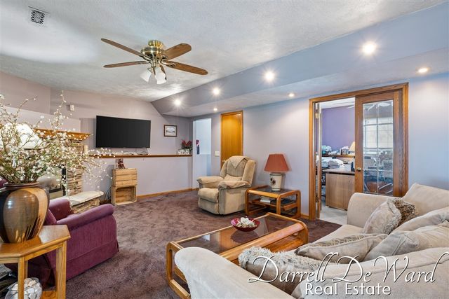 440 Sunbrook Street, Grand Rapids, MI 49508