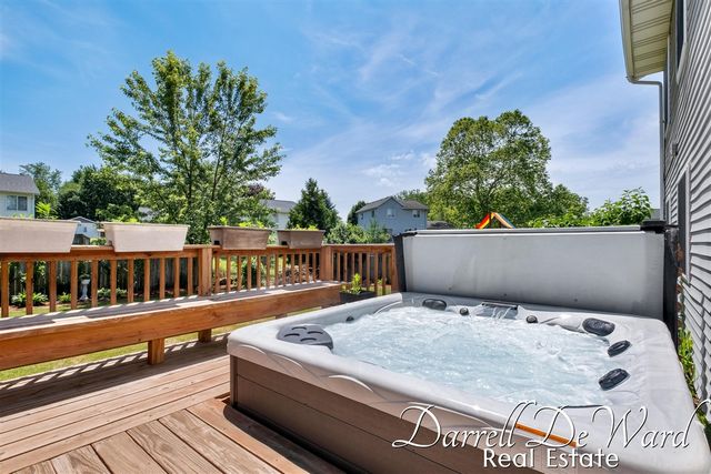 440 Sunbrook Street, Grand Rapids, MI 49508