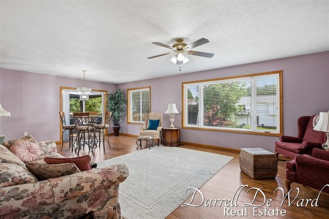 440 Sunbrook Street, Grand Rapids, MI 49508