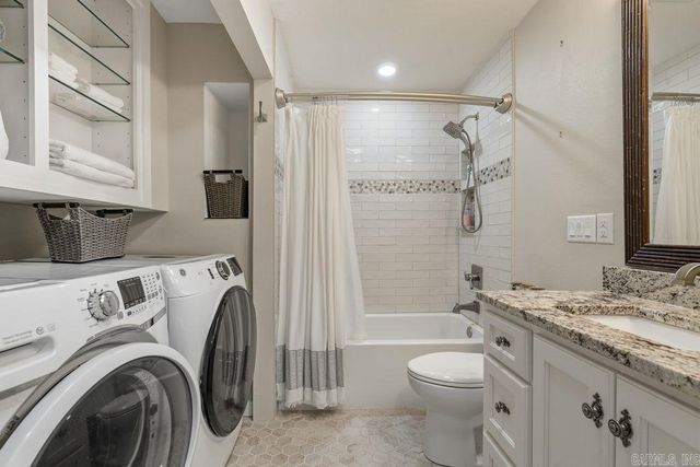 2 Lequita Place, Hot Springs Village, AR 71909