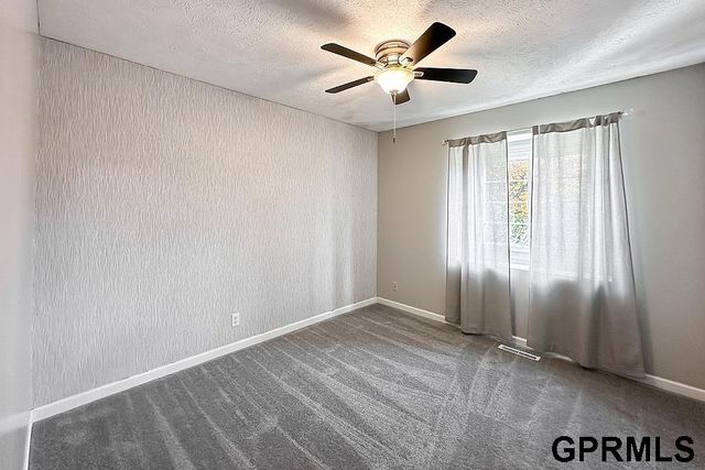 7914 S 151st Avenue, Omaha, NE 68138