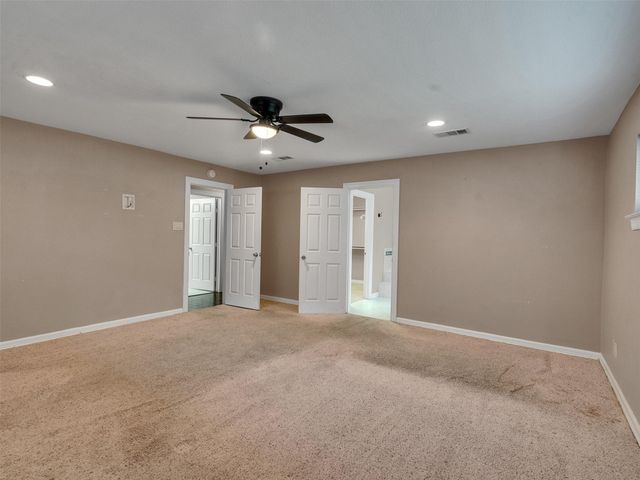 8639 Hinman Street, Houston, TX 77061