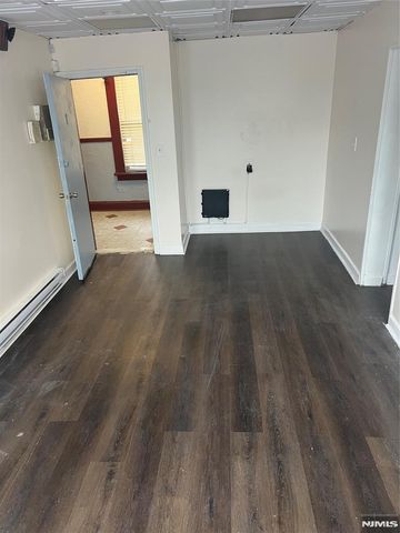 599 Bloomfield Avenue 1, Bloomfield, NJ 07003
