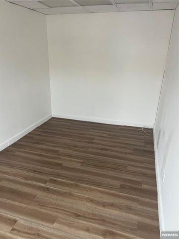 599 Bloomfield Avenue 1, Bloomfield, NJ 07003