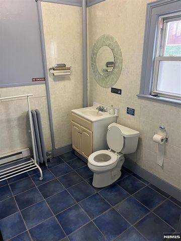 599 Bloomfield Avenue 1, Bloomfield, NJ 07003