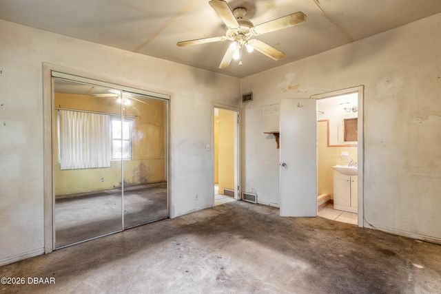 2030 Magnolia Avenue, South Daytona, FL 32119