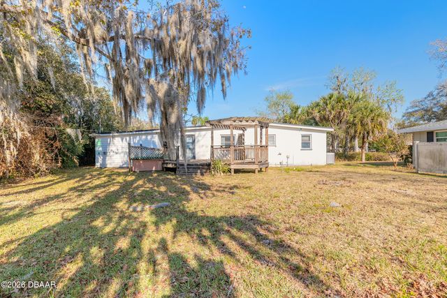 2030 Magnolia Avenue, South Daytona, FL 32119