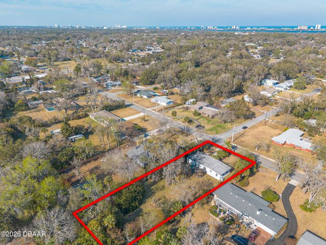 2030 Magnolia Avenue, South Daytona, FL 32119