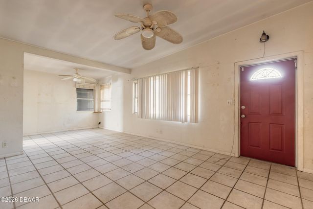 2030 Magnolia Avenue, South Daytona, FL 32119