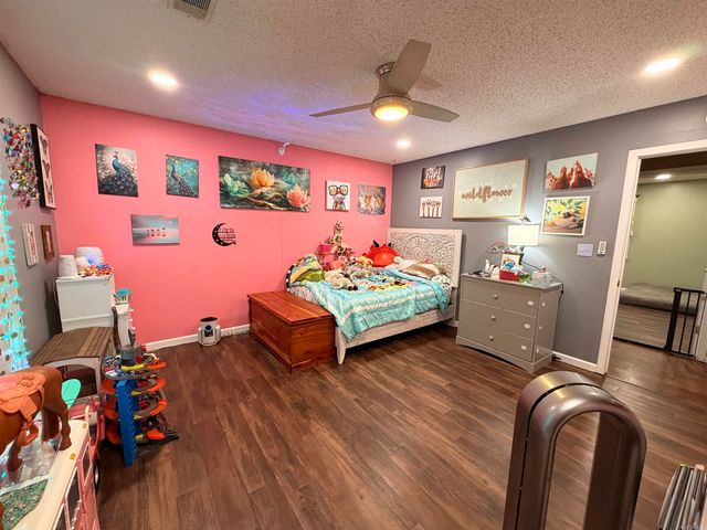 7707 Samples Road, Benton, AR 72019