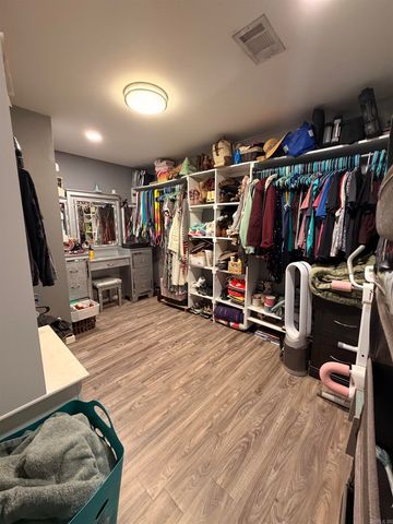 7707 Samples Road, Benton, AR 72019