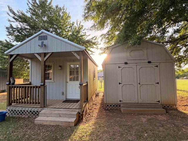 7707 Samples Road, Benton, AR 72019