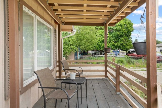 13525 E 6th Ave, Spokane Valley, WA 99216