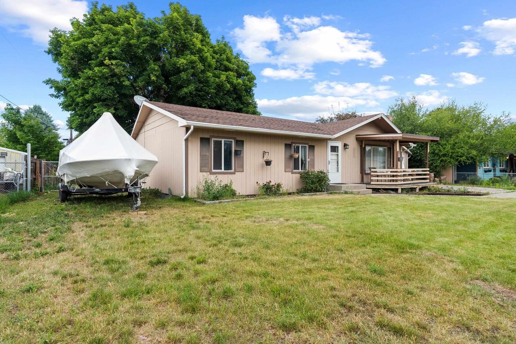 13525 E 6th Ave, Spokane Valley, WA 99216