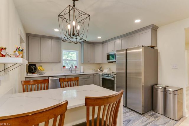2736 Reads RD, Virginia Beach, VA 23457