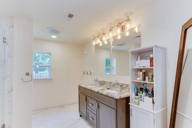 2736 Reads RD, Virginia Beach, VA 23457