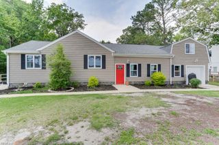 2736 Reads RD, Virginia Beach, VA 23457