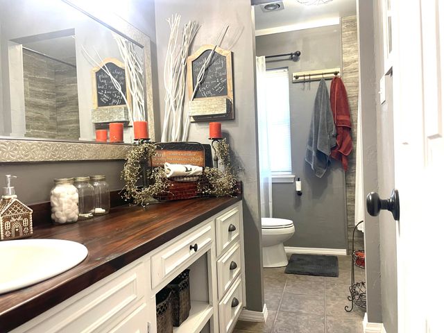 7490 Violet Street, San Angelo, TX 76901