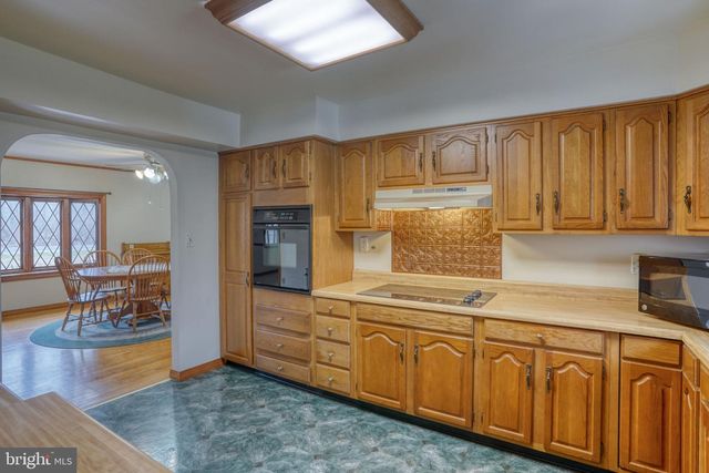 3384 PEARSONS CORNER RD, Dover, DE 19904