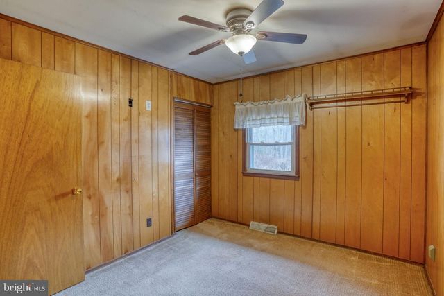 3384 PEARSONS CORNER RD, Dover, DE 19904