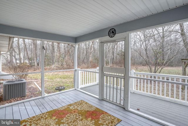 3384 PEARSONS CORNER RD, Dover, DE 19904