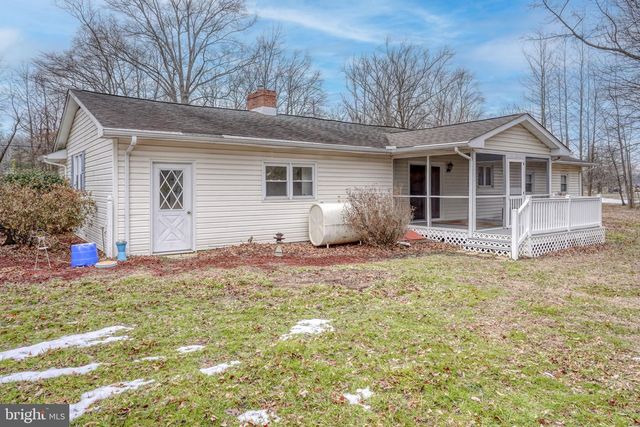 3384 PEARSONS CORNER RD, Dover, DE 19904