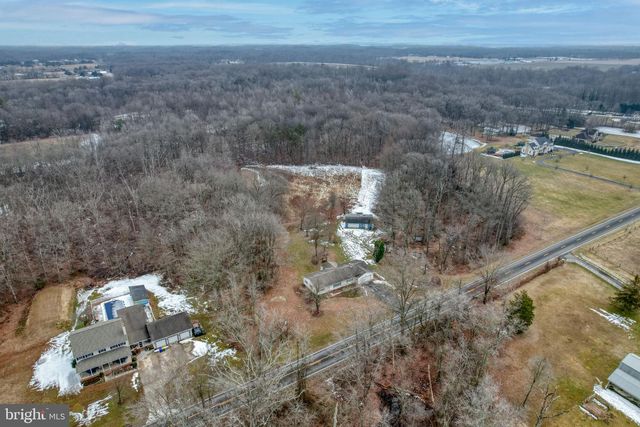 3384 PEARSONS CORNER RD, Dover, DE 19904