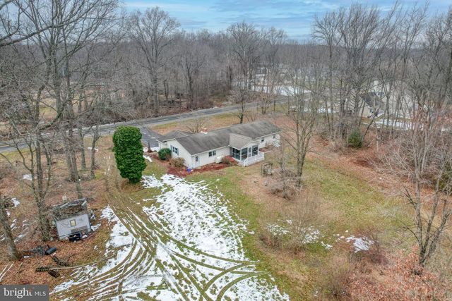 3384 PEARSONS CORNER RD, Dover, DE 19904