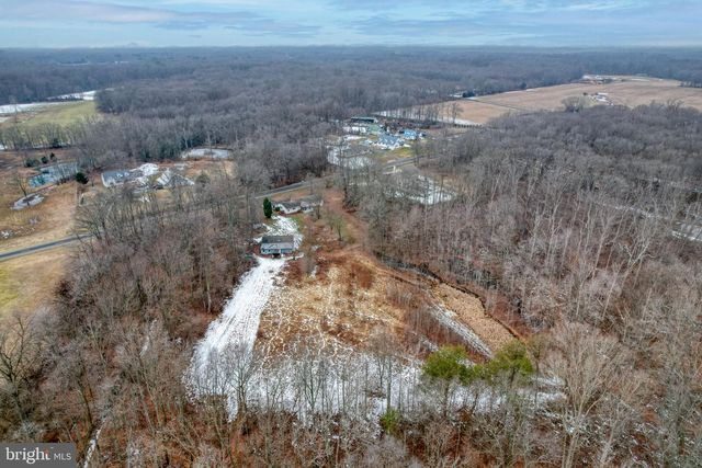 3384 PEARSONS CORNER RD, Dover, DE 19904