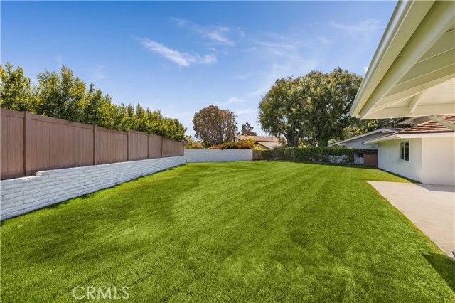 807 Aldebaran Circle, Newport Beach, CA 92660