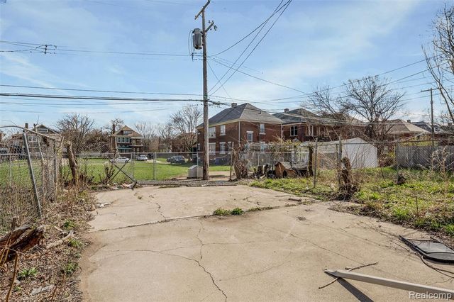 3217 Elmhurst Street, Detroit, MI 48206