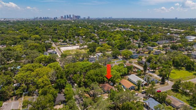 1109 E NEW ORLEANS AVENUE, Tampa, FL 33603