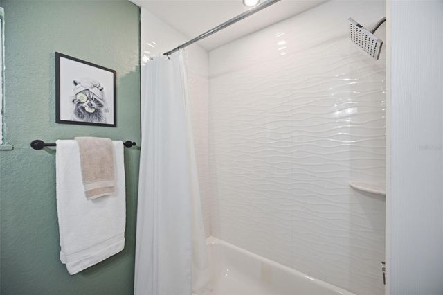 1109 E NEW ORLEANS AVENUE, Tampa, FL 33603