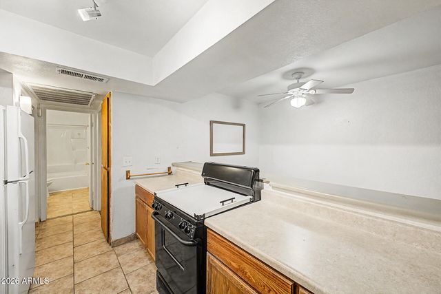 18202 N CAVE CREEK Road NW 224, Phoenix, AZ 85032