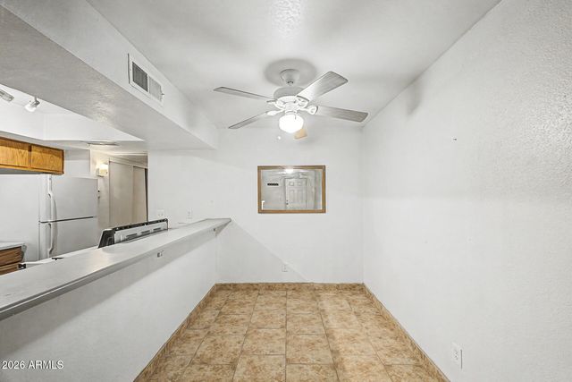18202 N CAVE CREEK Road NW 224, Phoenix, AZ 85032