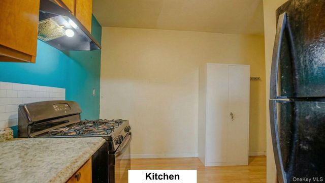 272 Gates Avenue 3D, Brooklyn, NY 11216