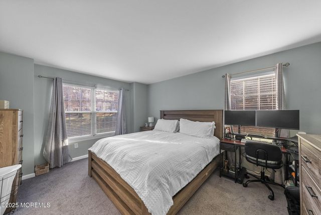 7 Basset Court, Tinton Falls, NJ 07753